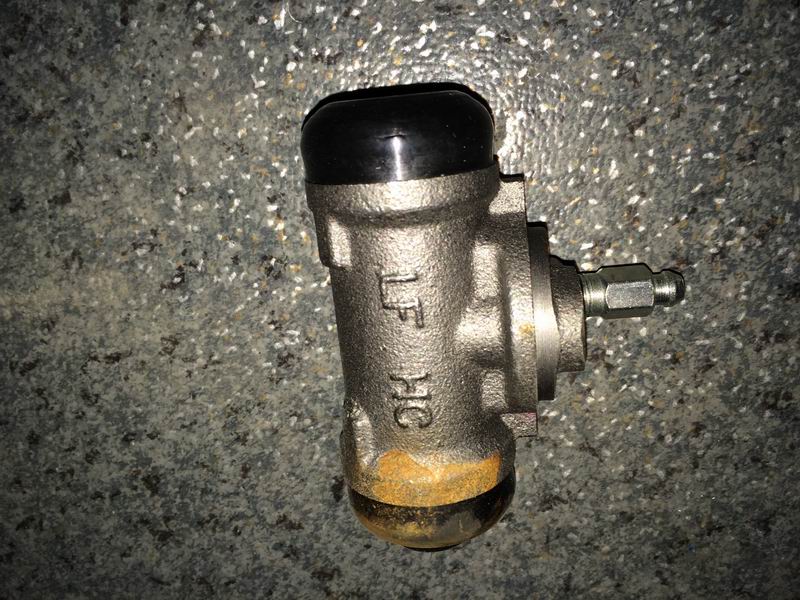 Rear brake sub-pump; for ZK5030XJHI