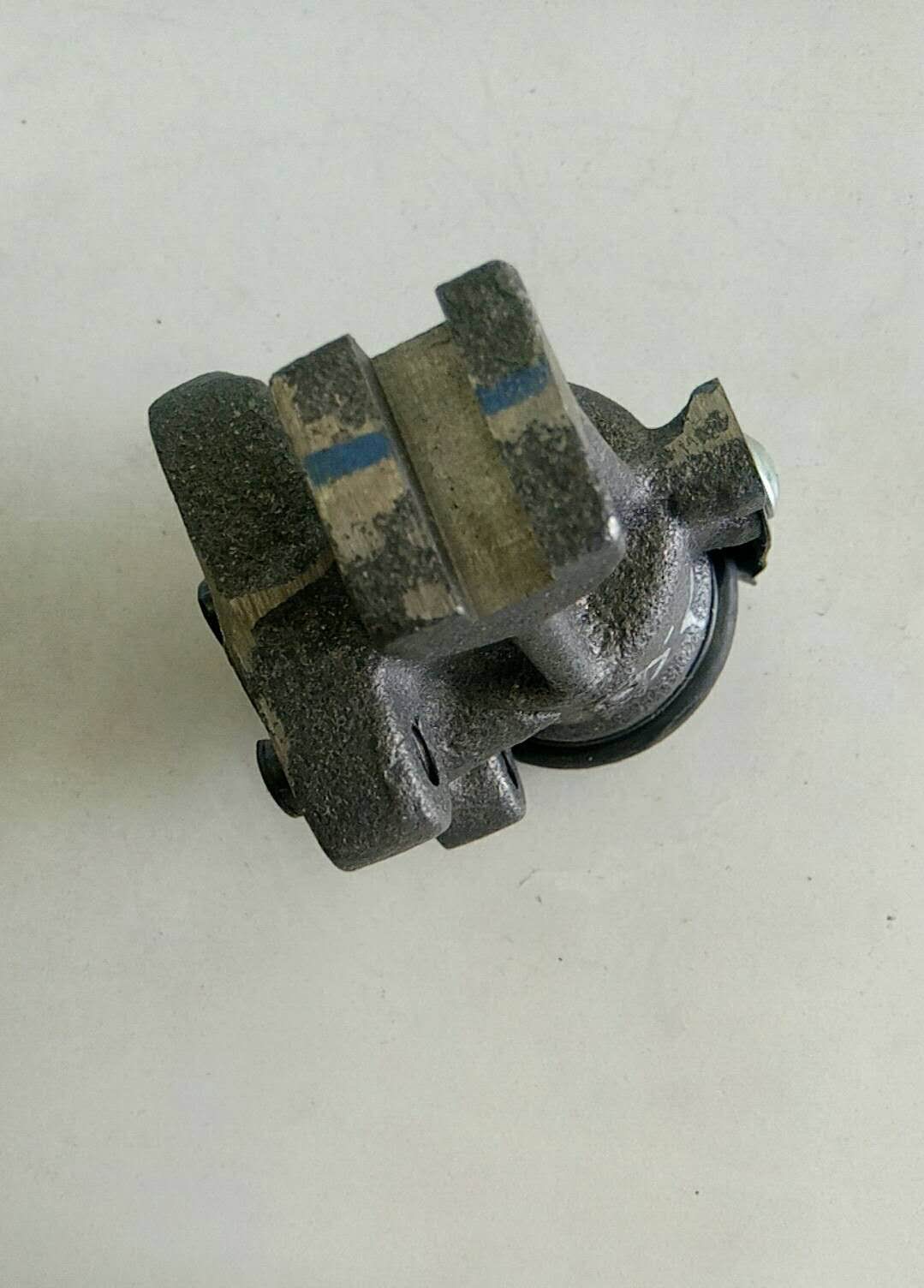 Front brake sub-left front-4