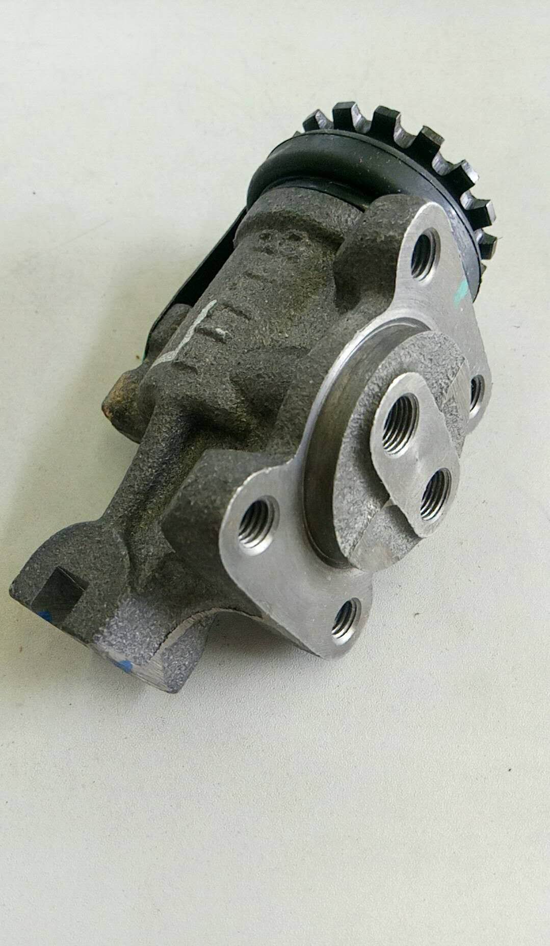 Front brake sub-right front-1