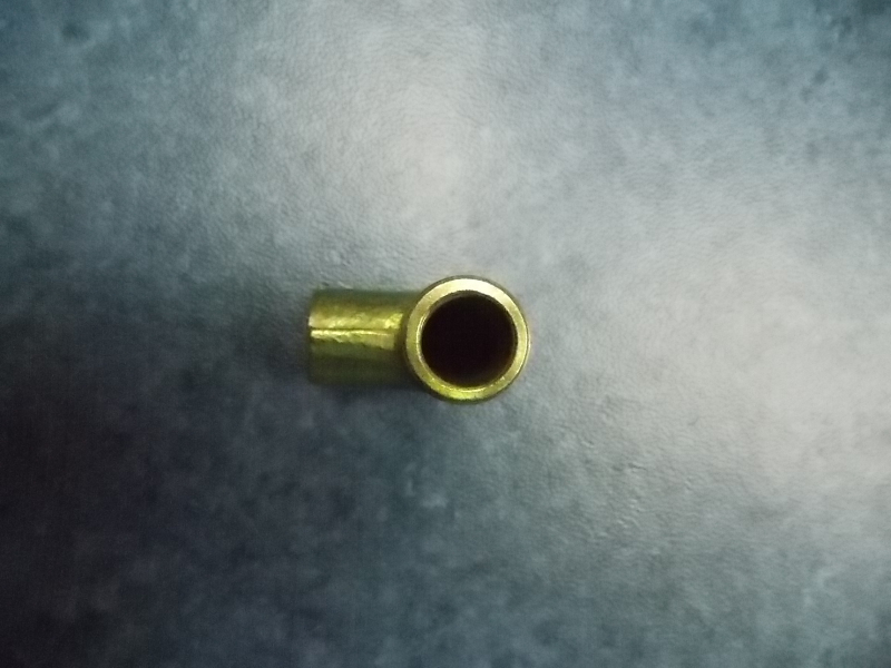 Clutch type right angle connector (end M22*1.5 inside Z3/8)-1