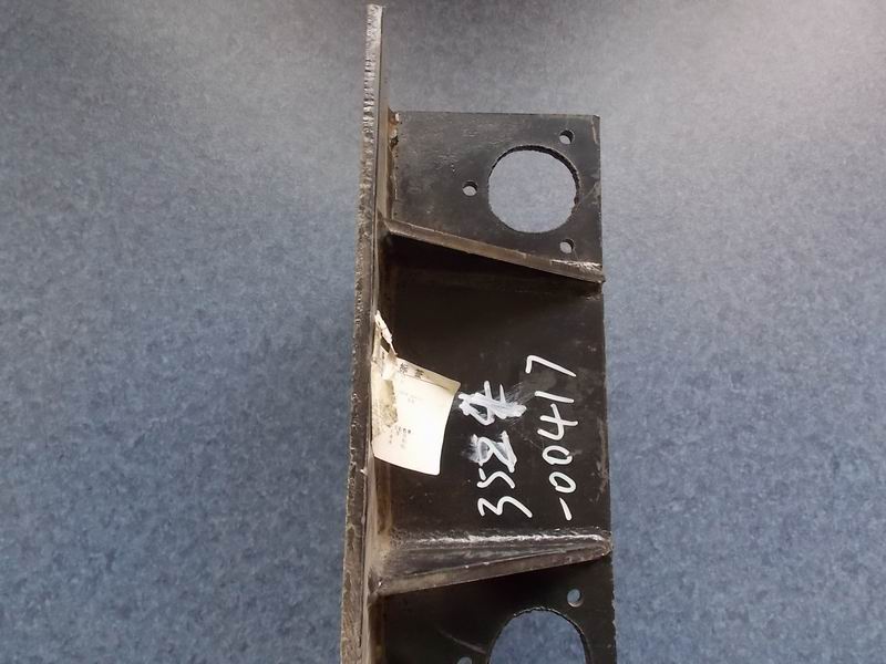 D Retarder lower left bracket-2
