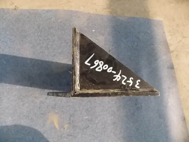 Powertrain suspension lower bracket, retarder-1