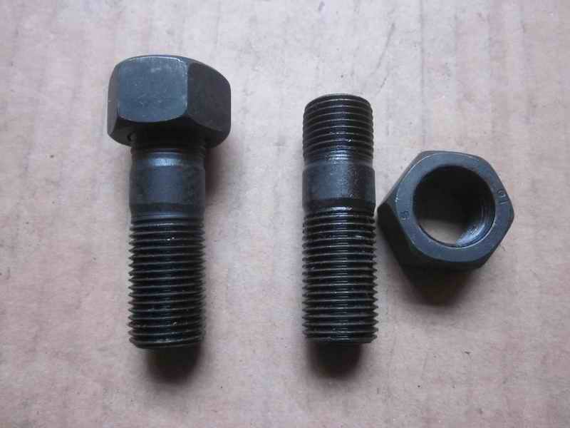 Drive shaft bolt nut