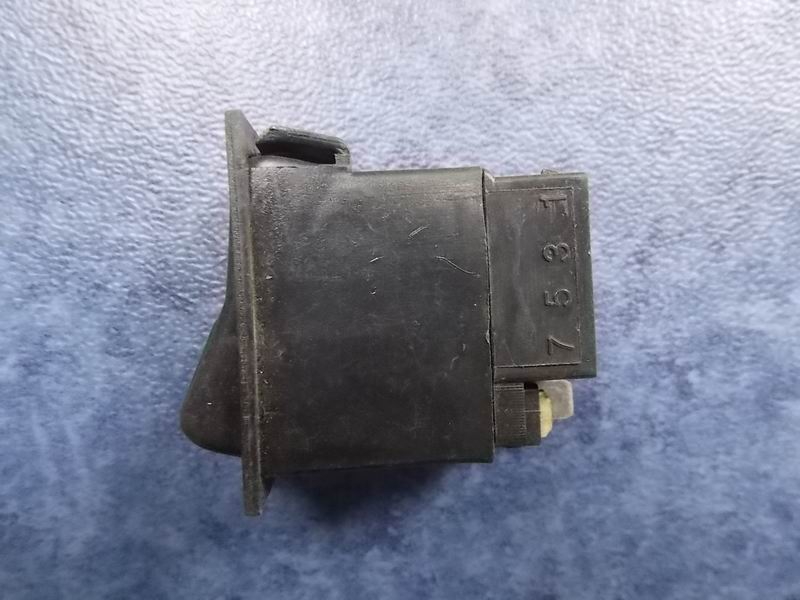 Foot-controlled power switch