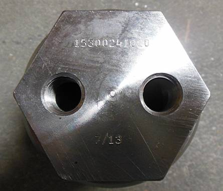 Output shaft thread holder