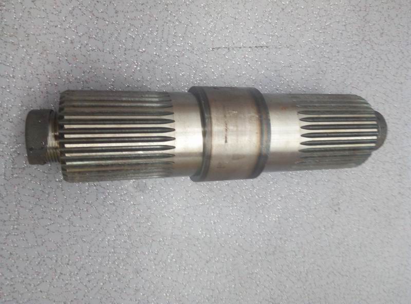 Spline shaft (large diameter centering spline)