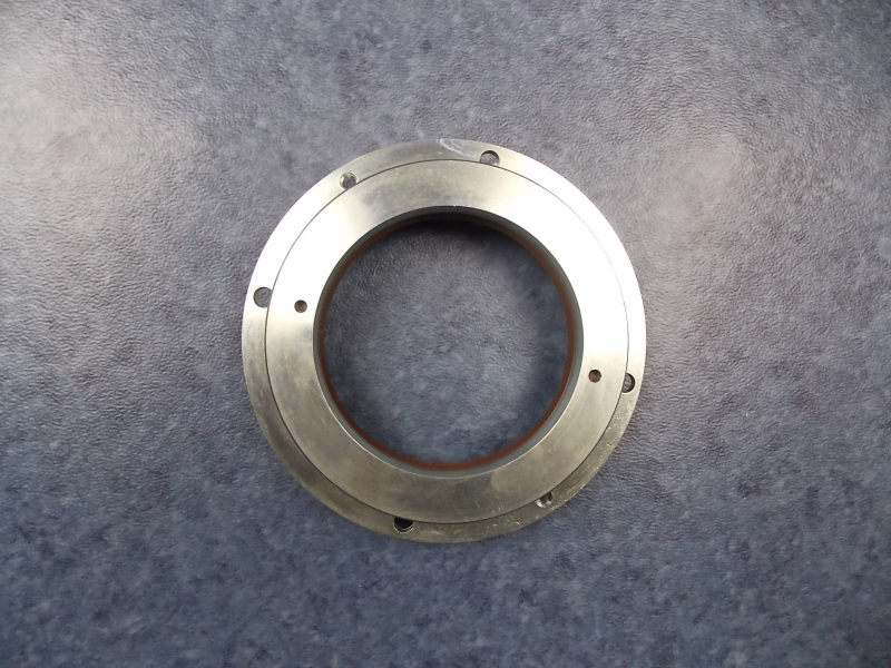 Retarder oil seal assembly