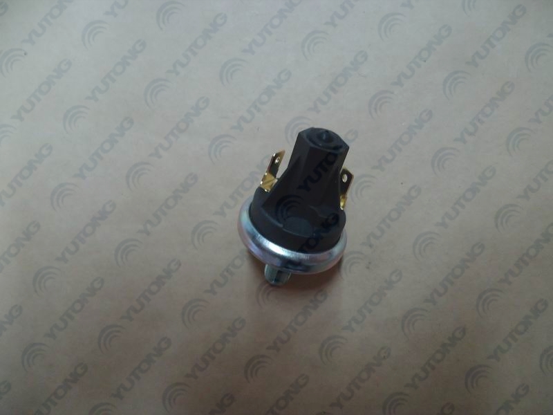 Retarder air pressure switch; second gear-1