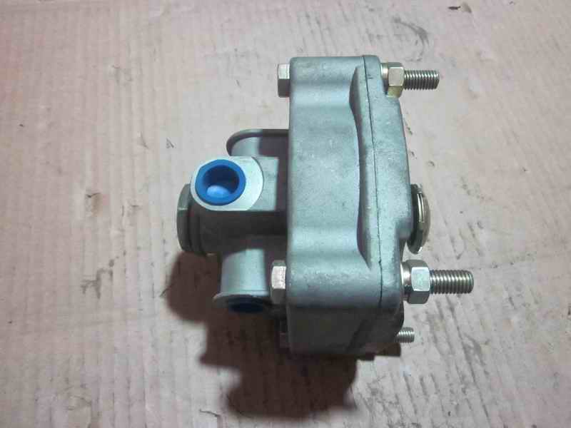 D Relay-2