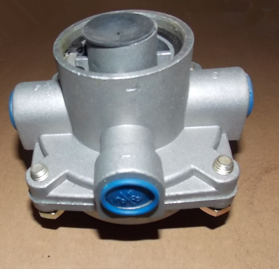 Relay valve 6710KSP3-3
