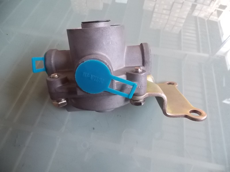 Relay valve assembly-2