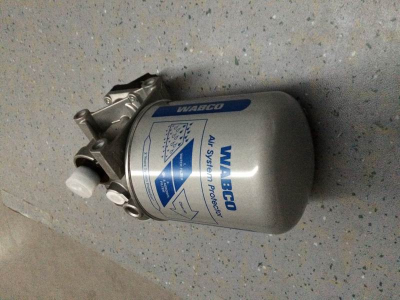 Air dryer, 4 ports, no silencer, 8.1bar