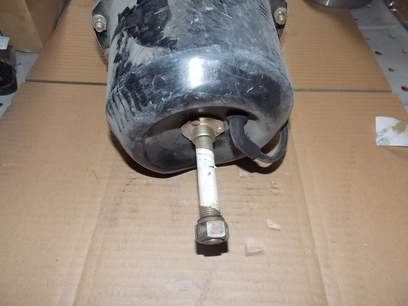 Rear brake air chamber assembly-left-3