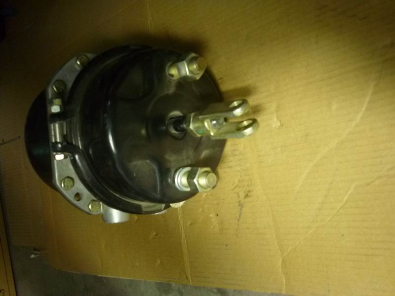 Воздушная камера заднего тормоза в сборе-2