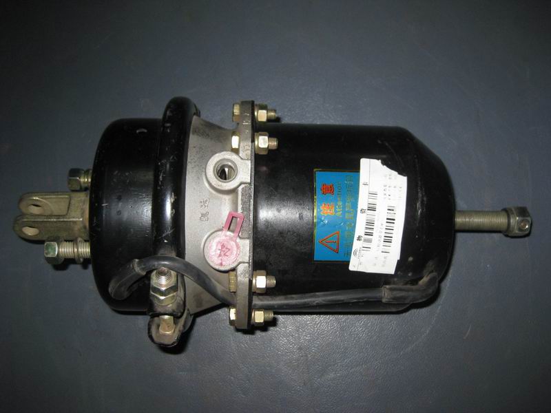 Rear brake air chamber-right; M151-1