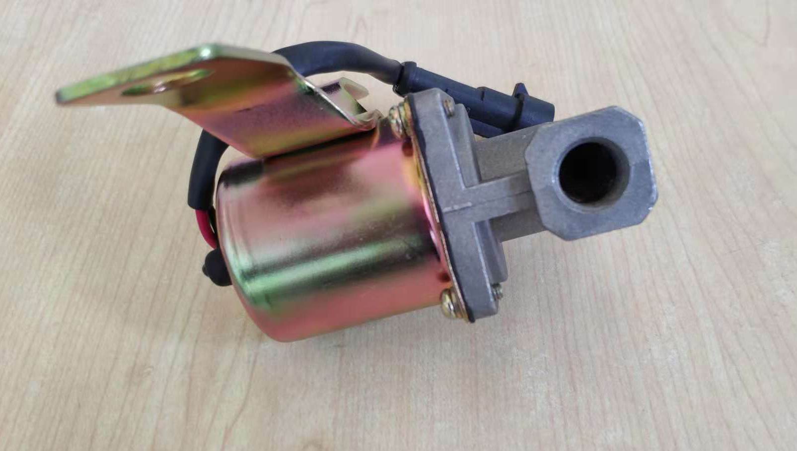 Exhaust brake solenoid valve;3754010-KC100;9502-02606