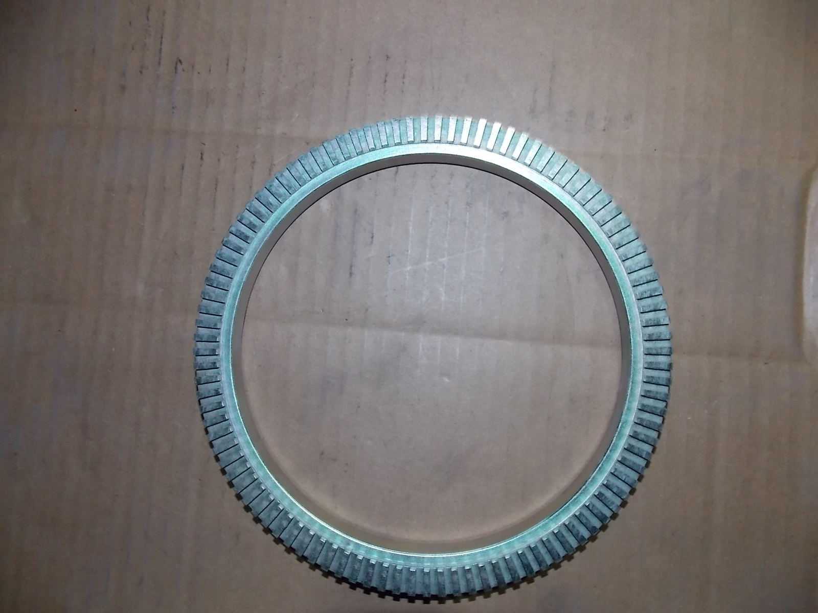 Заднее зубчатое кольцо