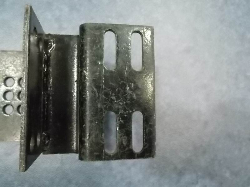 Кронштейн электромагнитного клапана ABS, Г-образная сварка-3