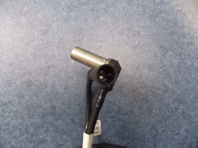 The front wheel speed sensor is total; available 3501-02246 generations-2