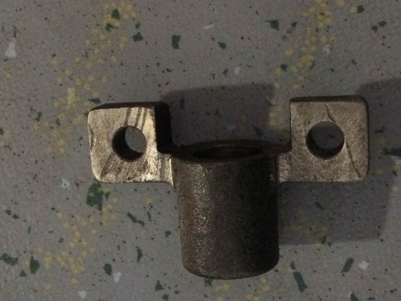 Кронштейн датчика АБС