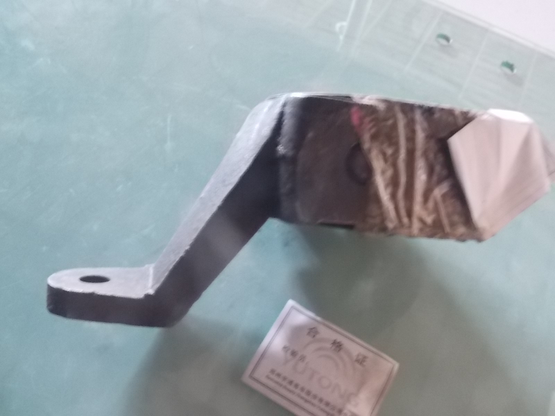 Front right adjustment arm