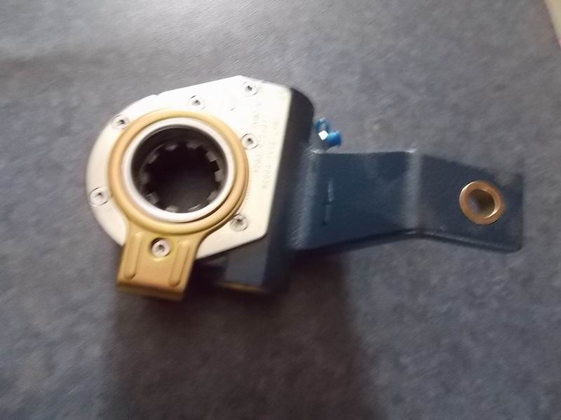 Front right automatic adjustment arm; available 3551-00047