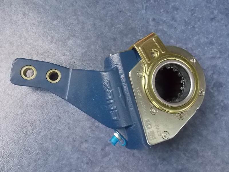 Left automatic adjustment arm; delete the same as 3554-00440-2