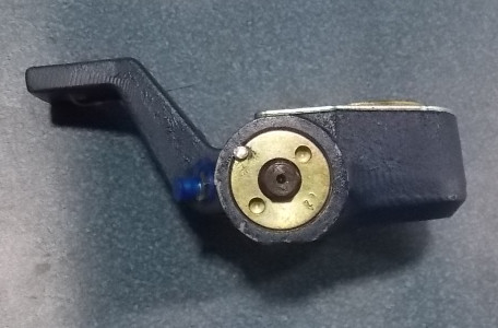 Front right automatic adjustment arm