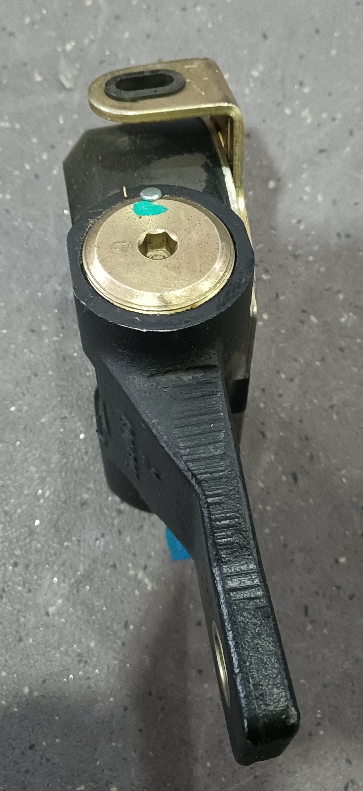 Автоматическая задняя регулировка; второе поколение