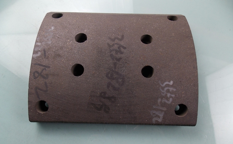 Rear friction plate