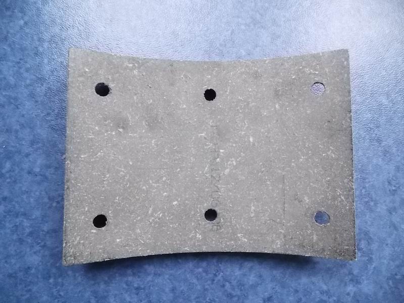 Front friction plate; new asbestos-free