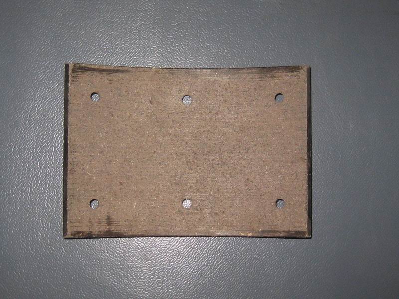 Friction plate; narrow hoof