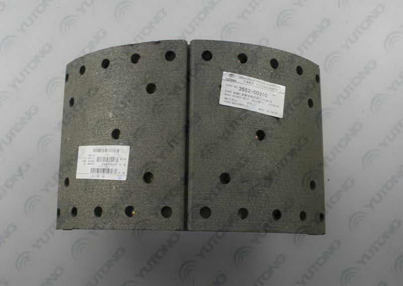 Задние тормозные колодки в сборе