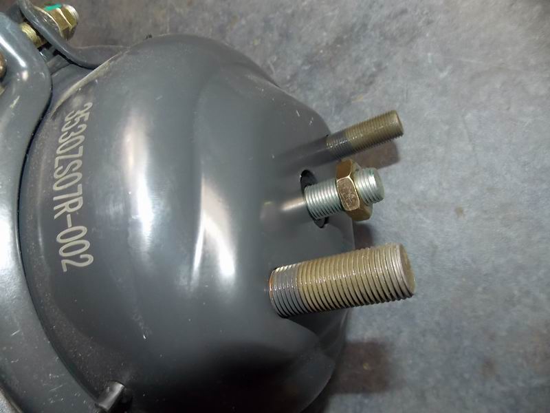 Rear brake air chamber assembly-right; 30″/30″-1
