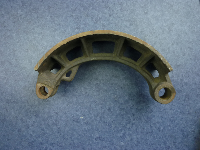 Rear brake shoe and bushing; 3502-00523 is replaced after inventory
