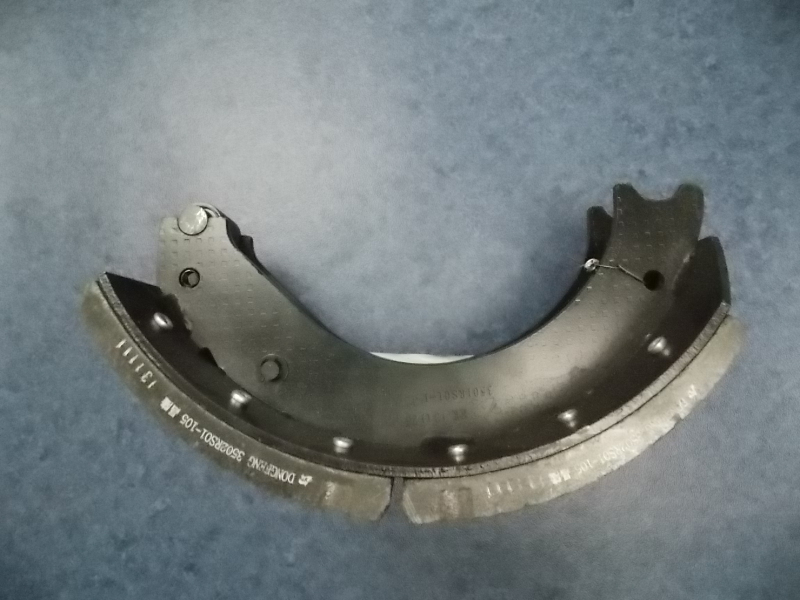 Rear brake shoe assembly; 3502-01884 can be replaced-1