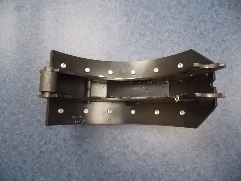 Rear brake shoe assembly; 3502-01884 can be replaced-2