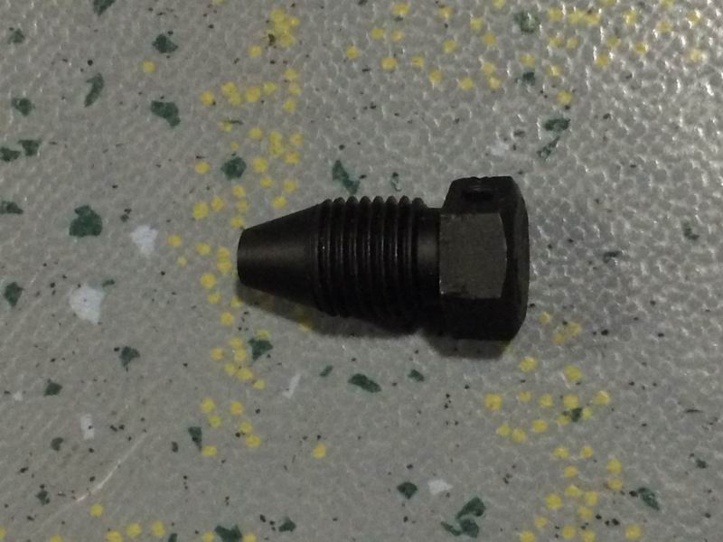 Screws-for tightening hoof spool-1