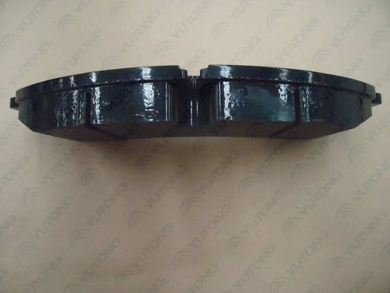 Фрикционная пластина; цельный кусок; заменен на 3501-03835-1