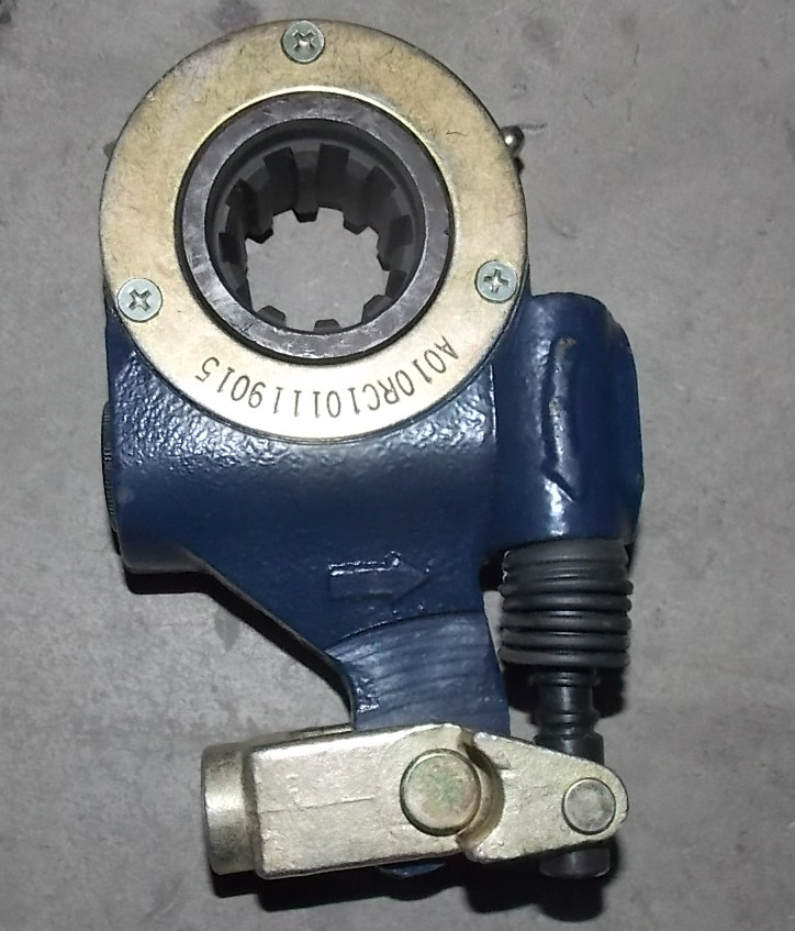 Front right automatic adjustment arm