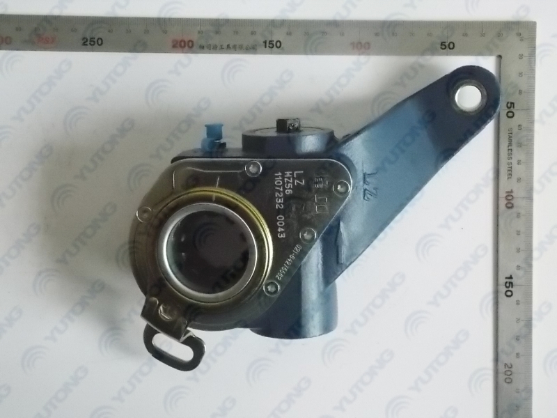 Rear left automatic adjustment arm; control bracket Z-shaped-1