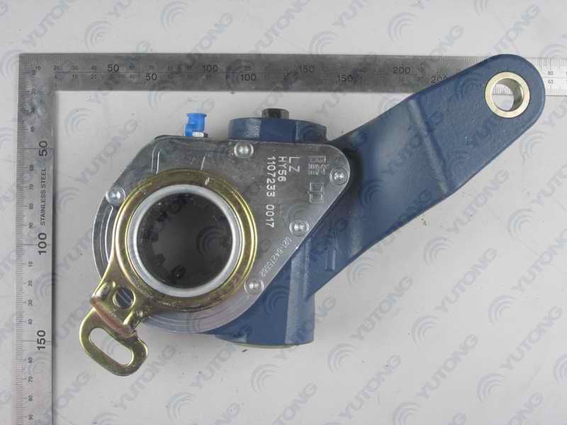 Automatic adjustment arm of the rear right; Z-shaped control bracket-1