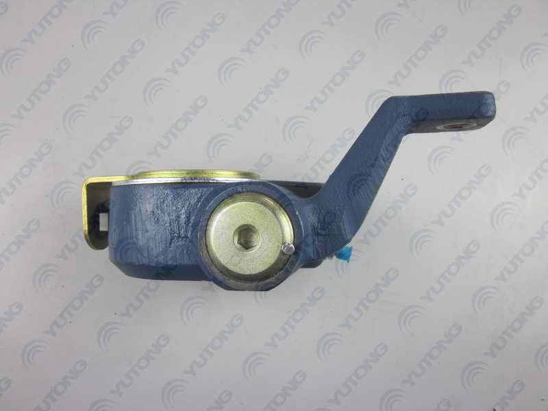 Front right automatic adjustment arm