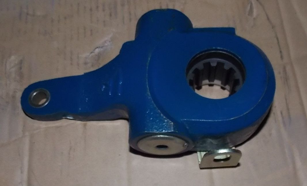 前右自动调整臂