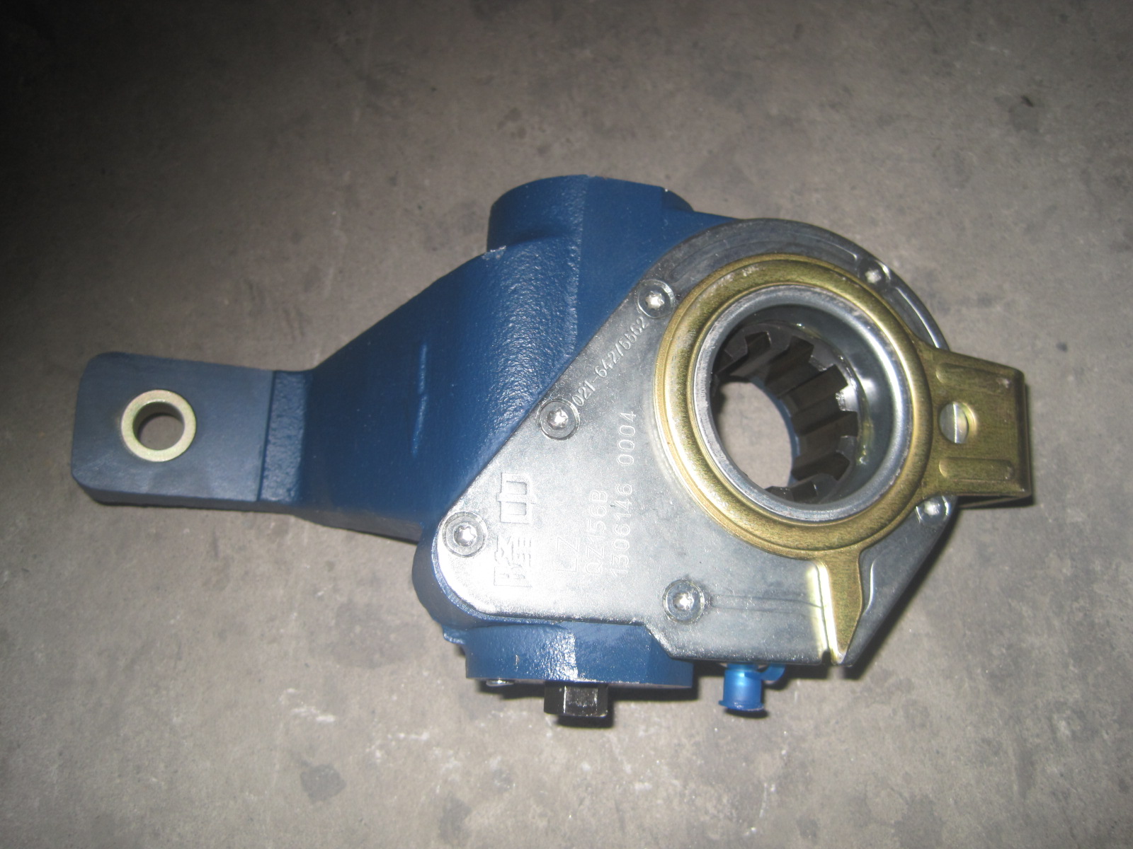 Front left automatic adjustment arm-1