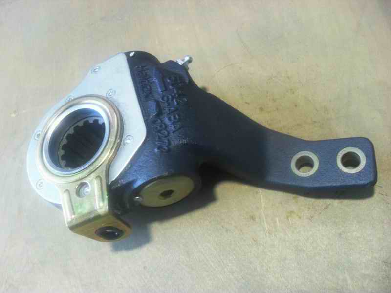 Automatic adjustment arm of the front left; available for generations of 3554-00345-1