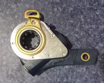 Front automatic adjustment arm