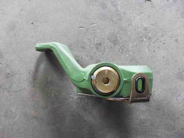 Rear left automatic adjustment arm-1