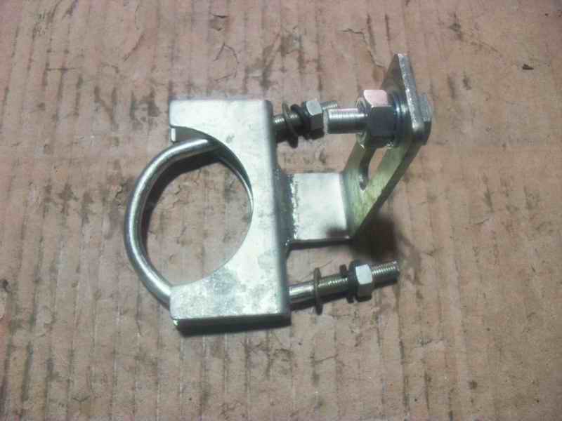 Front adjustment arm bracket-2