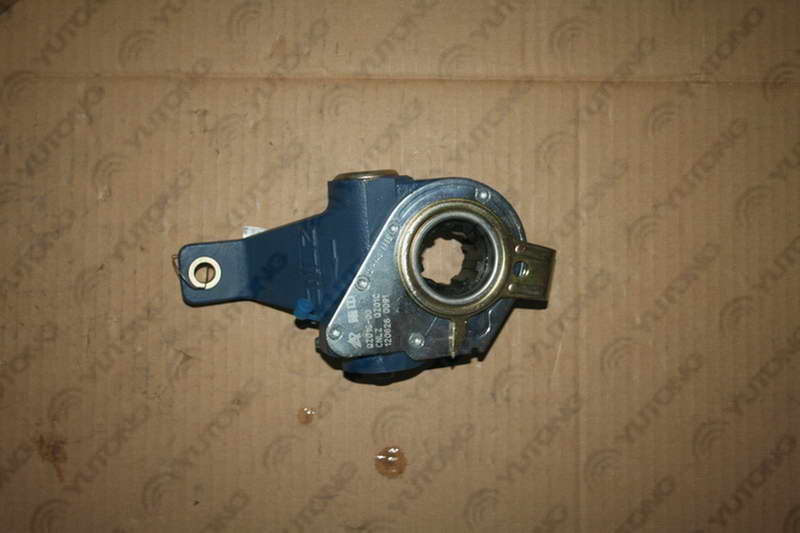 Передний левый рычаг автоматической регулировки-1